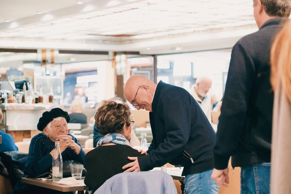 Éric Ciotti à la rencontre des seniors niçois