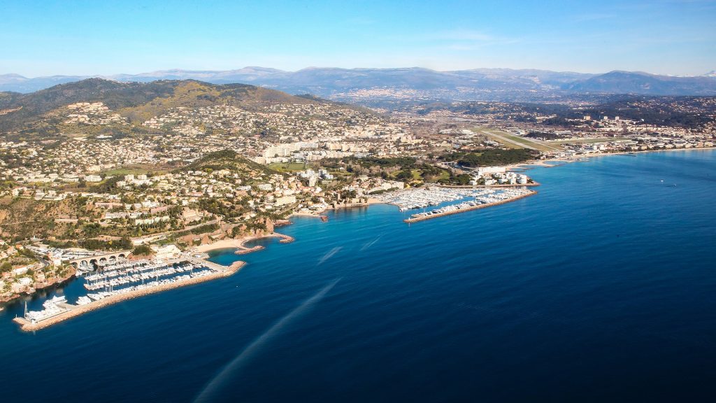 Météo dimanche 16 août : 35° à Mandelieu-la-Napoule, le 06 en vigilance canicule