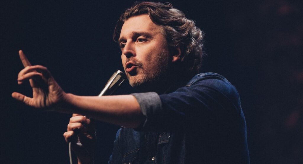 Alex Vizorek monte 5 soirs sur la scène d’Anthéa pour son nouveau stand-up