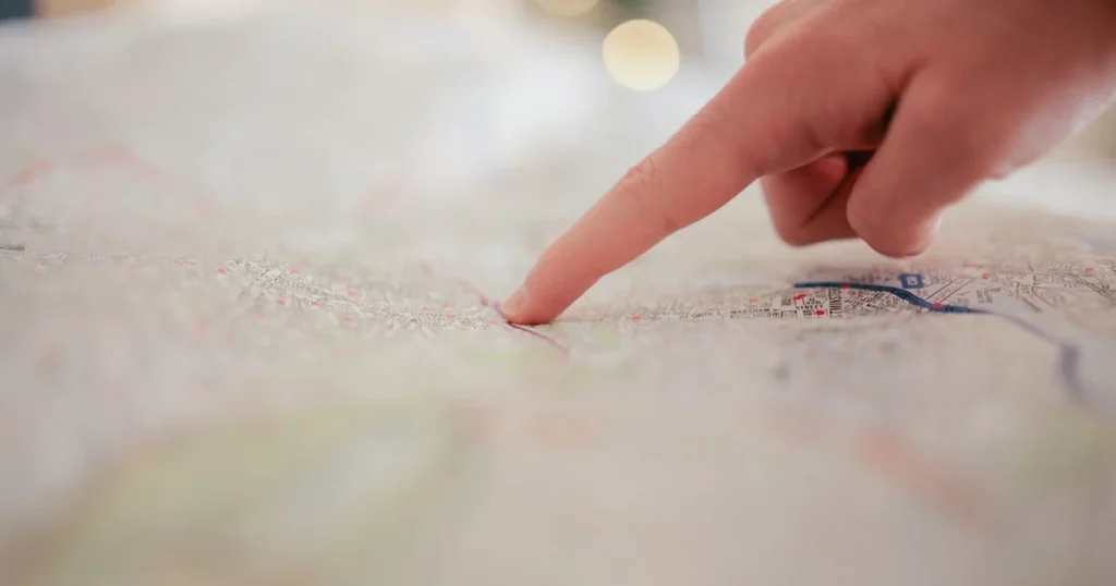Côte d’Azur : qui décide du nom de votre rue ? (Ce n’est pas le maire)