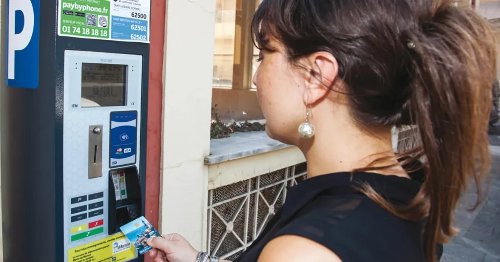 À Menton, la plage sans payer le parking : visez le dimanche