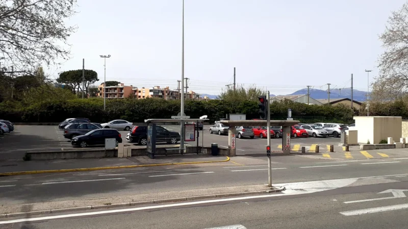 Antibes : 48 h de parking gratuit et une navette pour la plage