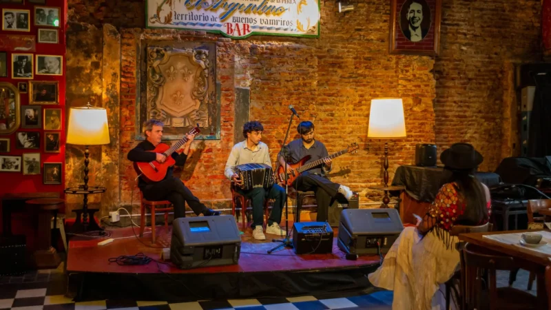 À Cap-d’Ail, cinq musiciens rejouent Piazzolla