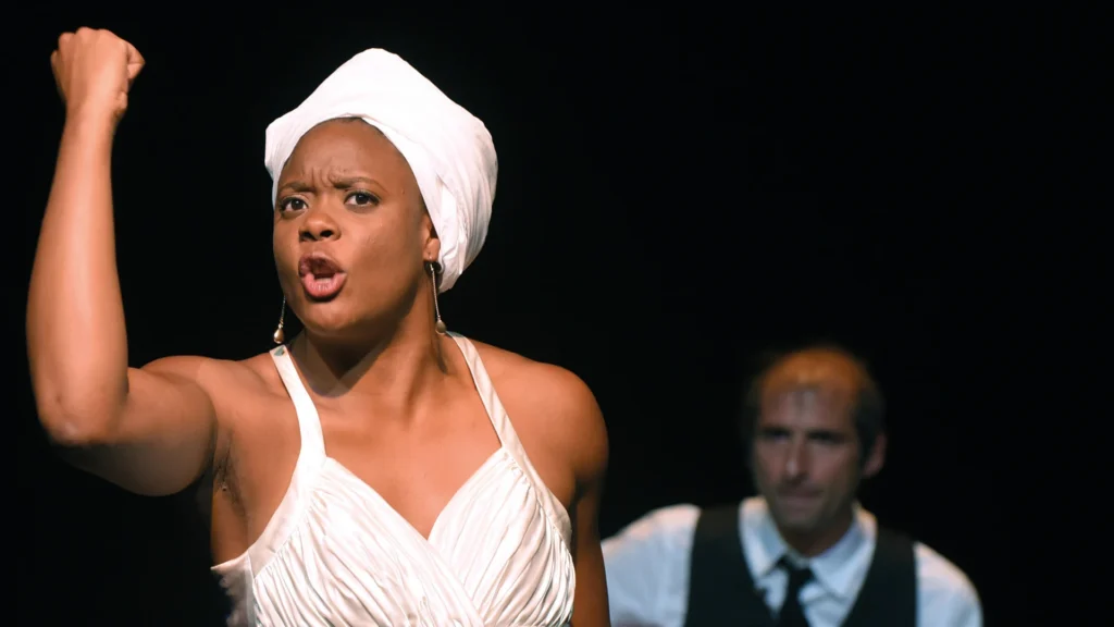 À Carros, Ludmilla Dabo prête sa voix à Nina Simone et à ses combats