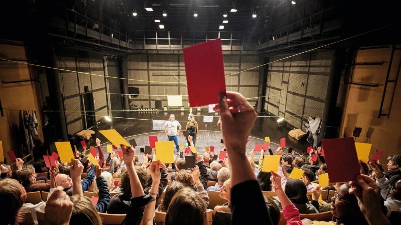 À Carros, la salle vote sa pizza et découvre à quel point c’est compliqué
