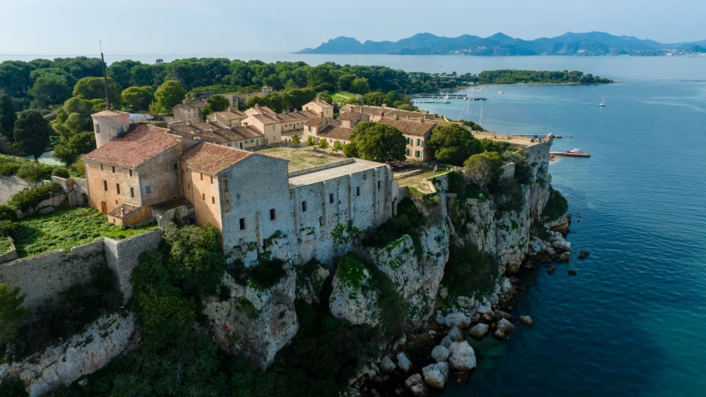 Cannes : c&rsquo;est nouveau, on vous confie une mission secrète sur l&rsquo;île Sainte-Marguerite