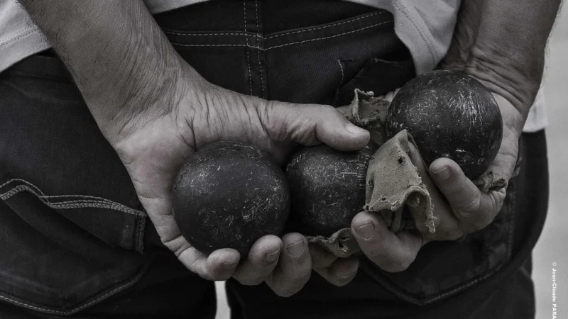 À Villefranche, un cours de pétanque pour arrêter de faire semblant