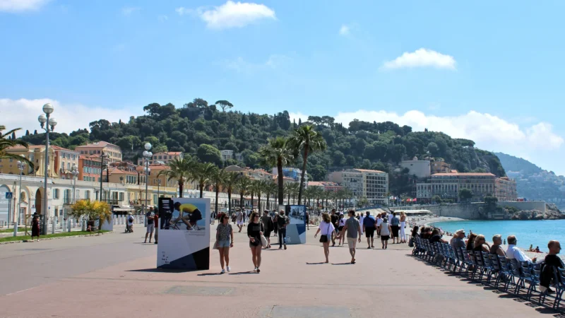 Nice : la Promenade fermée jusqu’à lundi, et l’accès à l’aéroport coupé