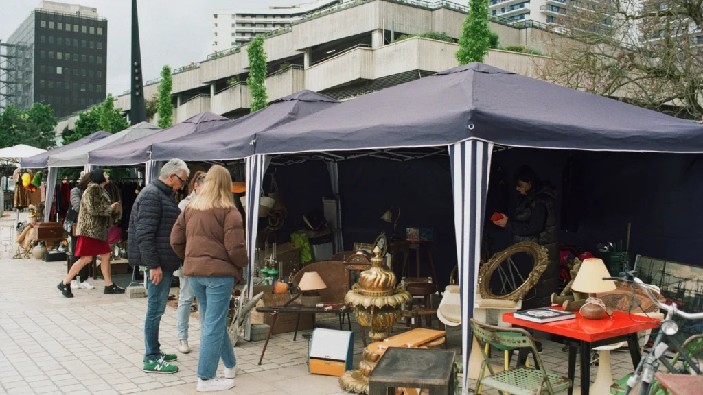 Tourrette-Levens : un vide-grenier en rose samedi 3 octobre, place César Mauran