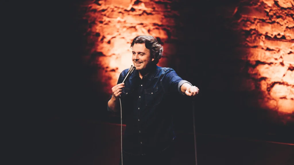 Menton : Alex Vizorek en stand-up