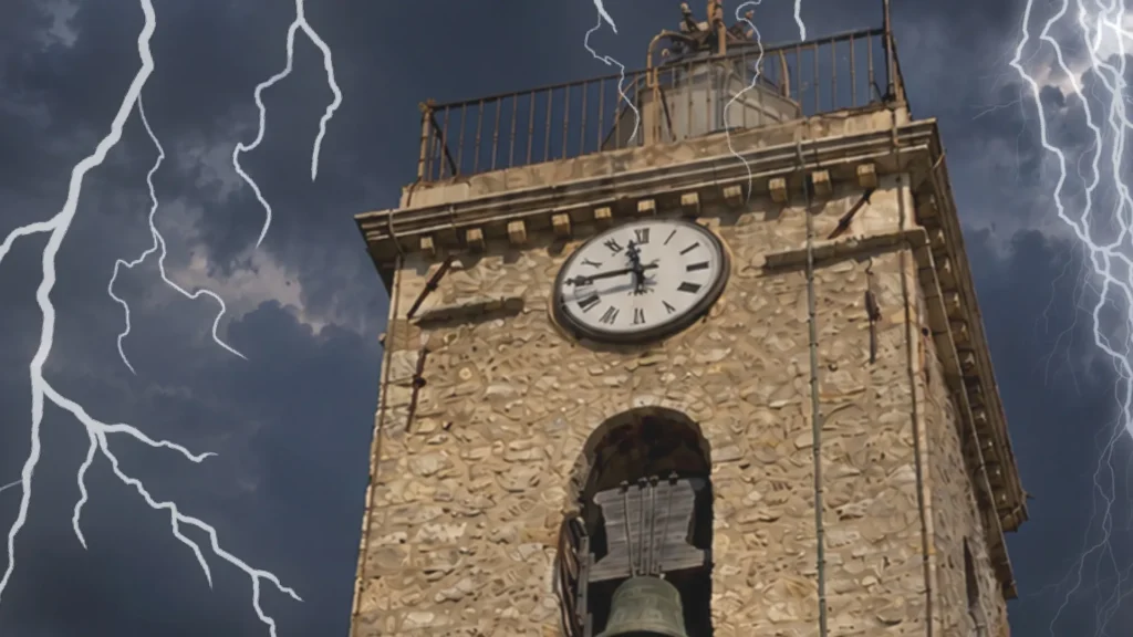 Mougins : « La malédiction du clocher », un jeu à 1 € pour délivrer le village de sa terreur