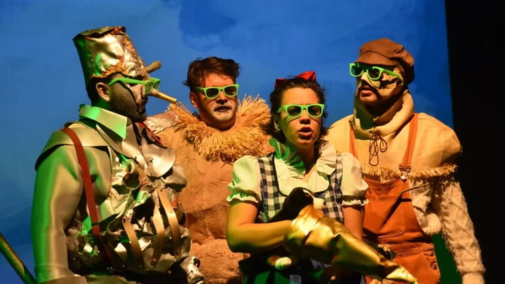 Le Broc : Le Magicien d’Oz avec décors dessinés en direct !